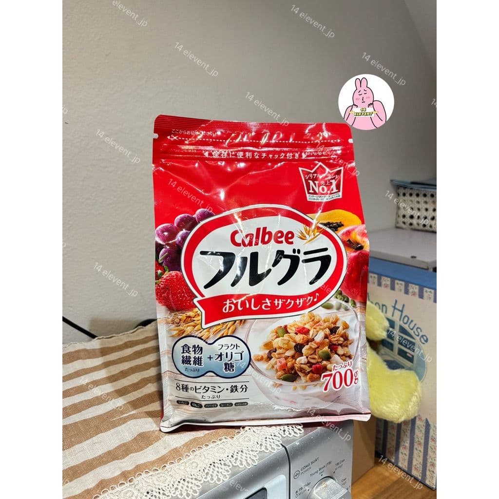 Ngũ Cốc Calbee, Ngũ Cốc Hoa Quả Calbee - Xách Tay Nhật Đỏ 700g